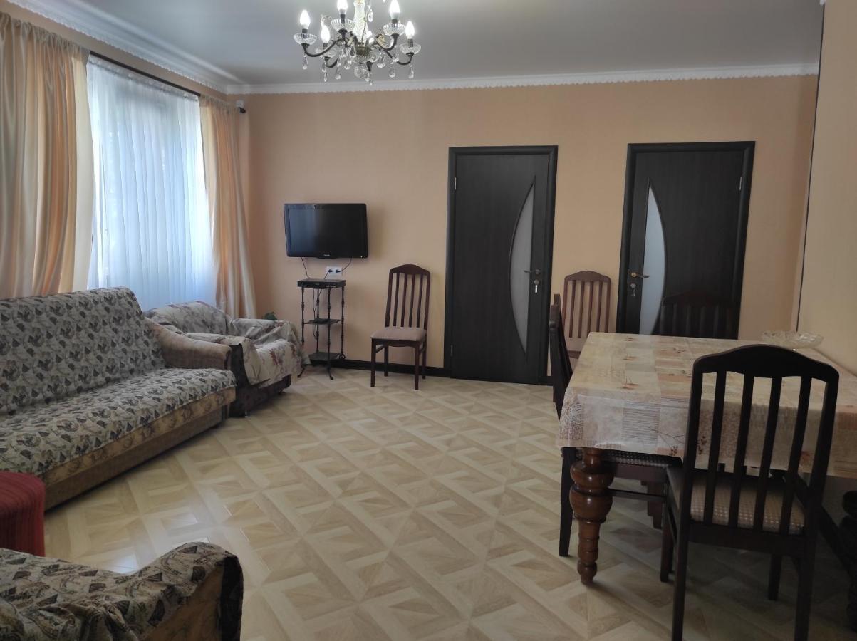 Гостевой Дом Лума Otel Sohum Dış mekan fotoğraf